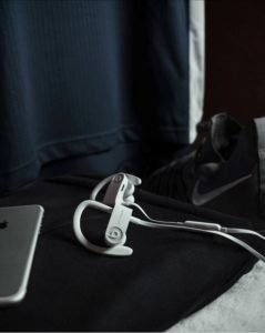 Auriculares-deportivos-powerbeats